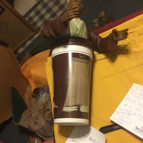 🔴COPY - NEW STAR WARS-MACE WINDU CUP&TOPPER w/Straw - Picture 3 of 8